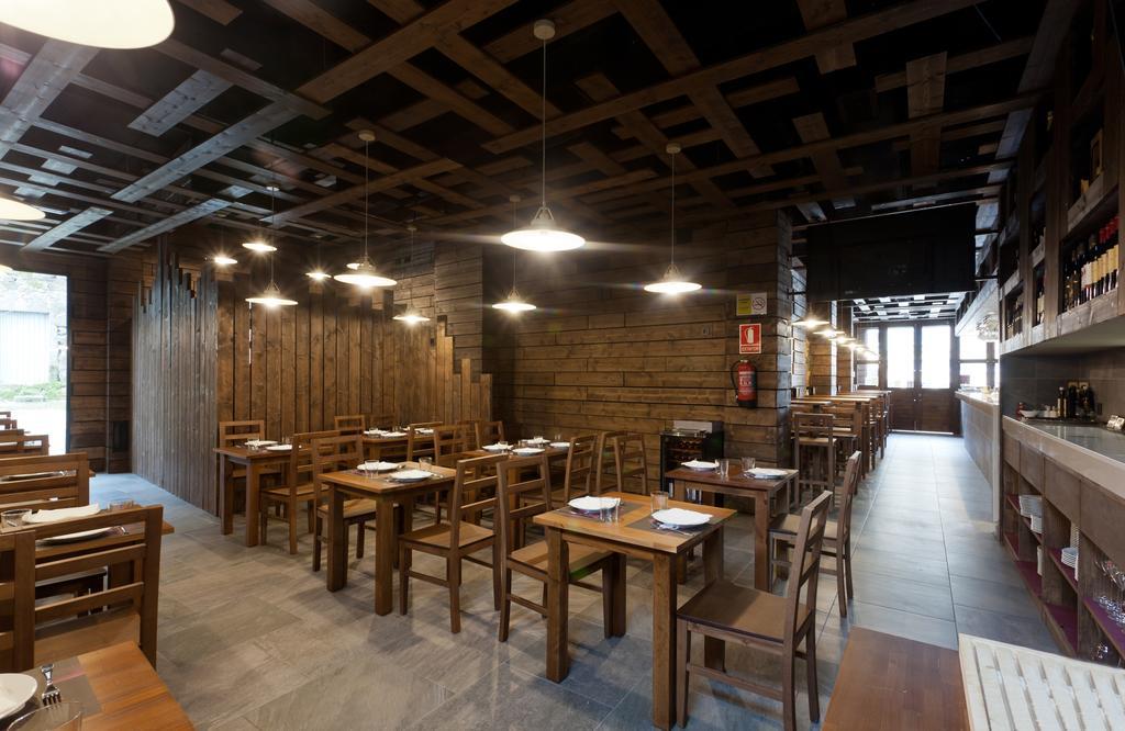Pension Restaurante Casa Camino Palas de Rei Dış mekan fotoğraf